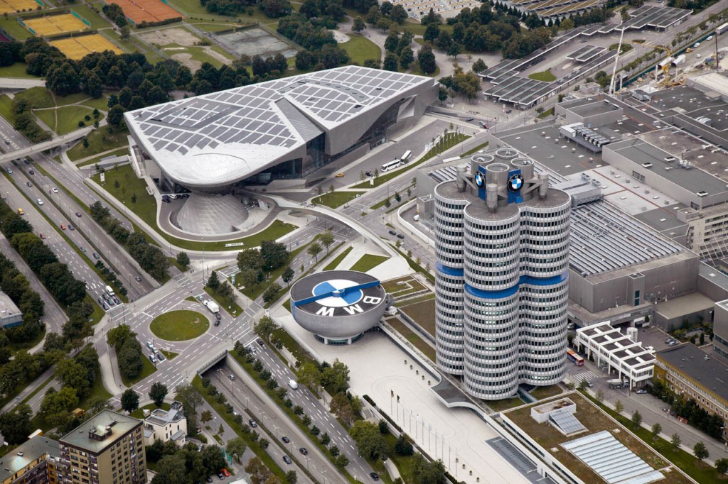 Завод BMW фото