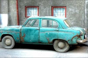 Фотография старого автомобиля